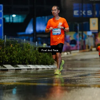 Runner Photo 7764414