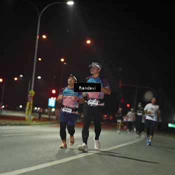 Runner Photo 7764418