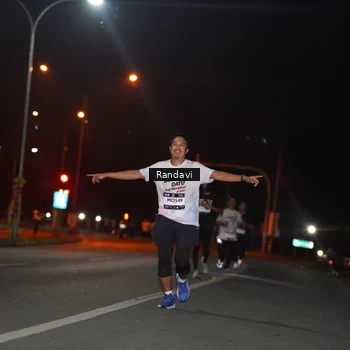 Runner Photo 7764445