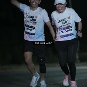 Runner Photo 7764457