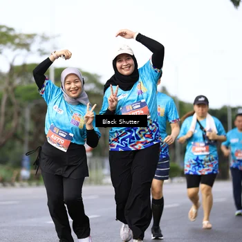 Runner Photo 7764459
