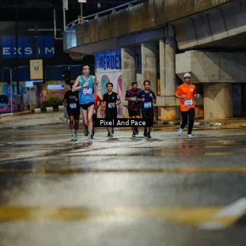 Runner Photo 7764462