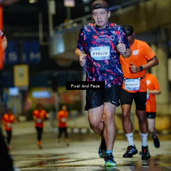 Runner Photo 7764490