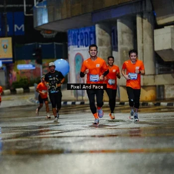 Runner Photo 7764503
