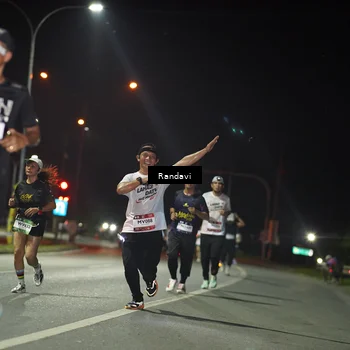 Runner Photo 7764514