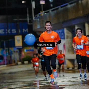 Runner Photo 7764538