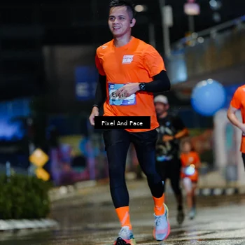 Runner Photo 7764541