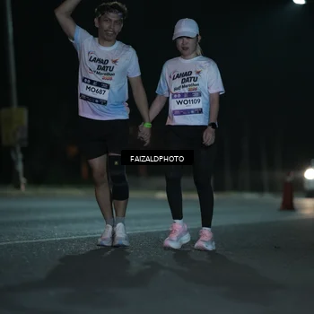 Runner Photo 7764546