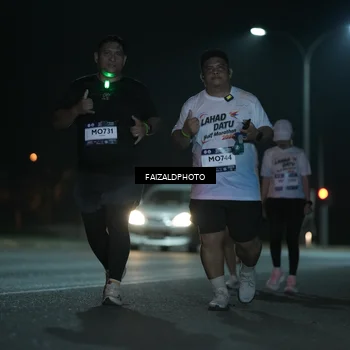 Runner Photo 7764549