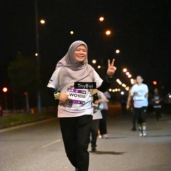 Runner Photo 7764573