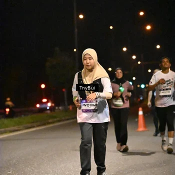 Runner Photo 7764588