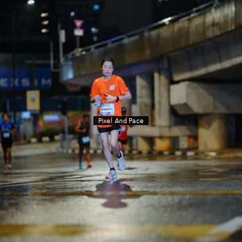 Runner Photo 7764593