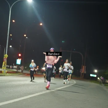 Runner Photo 7764616