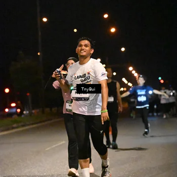 Runner Photo 7764630