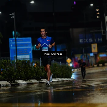 Runner Photo 7764647