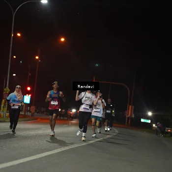 Runner Photo 7764661