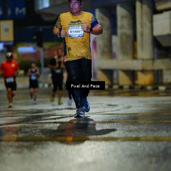 Runner Photo 7764681