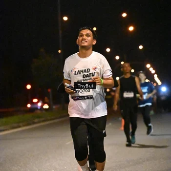 Runner Photo 7764682