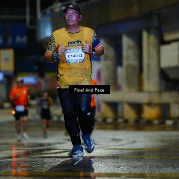 Runner Photo 7764684