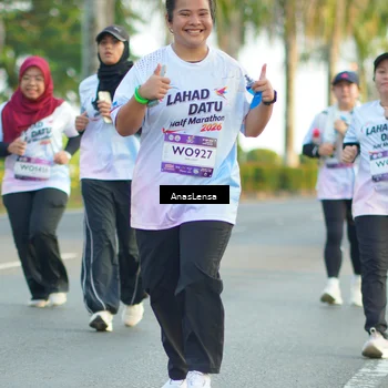 Runner Photo 7764695