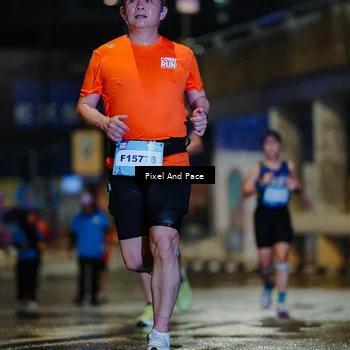 Runner Photo 7764714