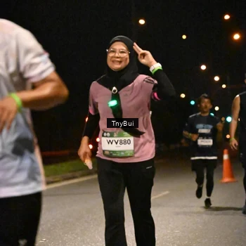 Runner Photo 7764742