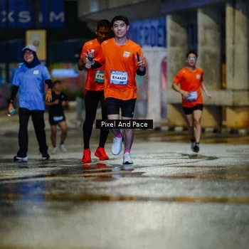 Runner Photo 7764744