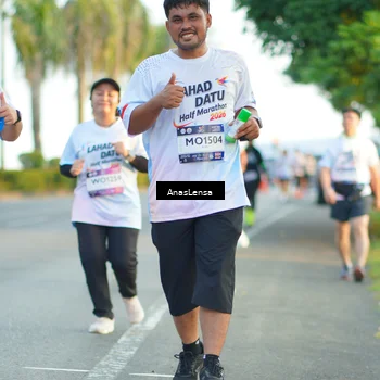 Runner Photo 7764759