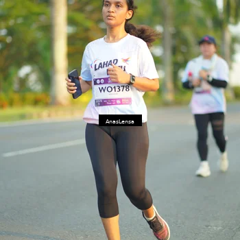 Runner Photo 7764804