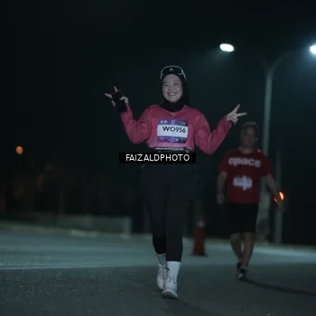 Runner Photo 7764816
