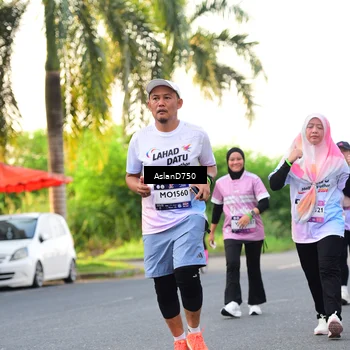 Runner Photo 7764817