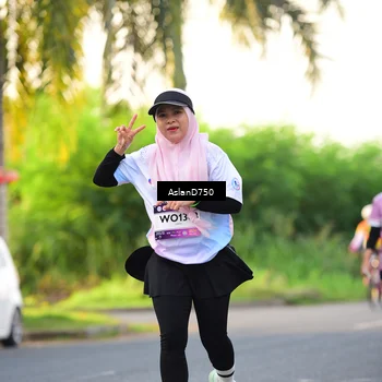 Runner Photo 7764842