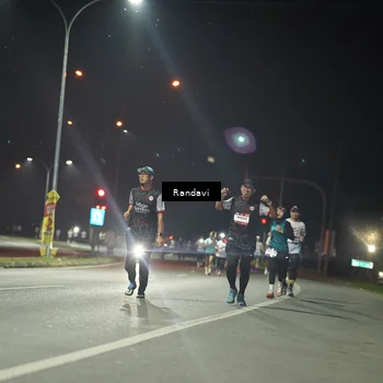 Runner Photo 7764855