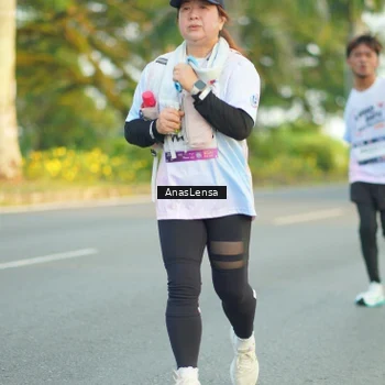 Runner Photo 7764881