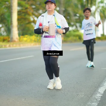 Runner Photo 7764883