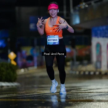 Runner Photo 7764901