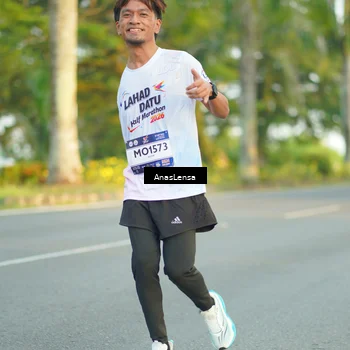 Runner Photo 7764934