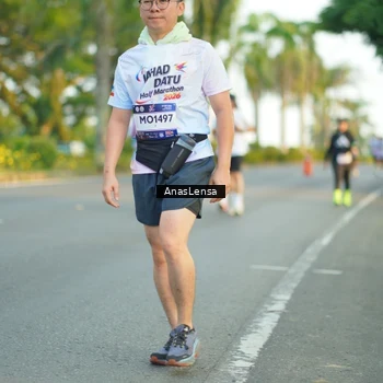 Runner Photo 7764941