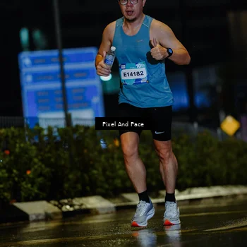 Runner Photo 7764942
