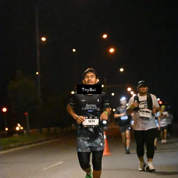 Runner Photo 7764959