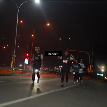 Runner Photo 7764960