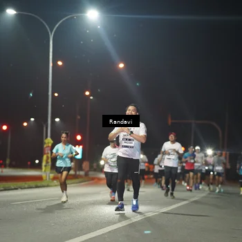 Runner Photo 7764965