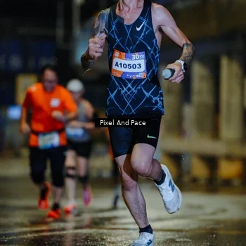 Runner Photo 7764978