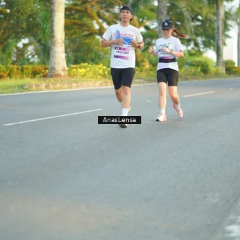 Runner Photo 7764984