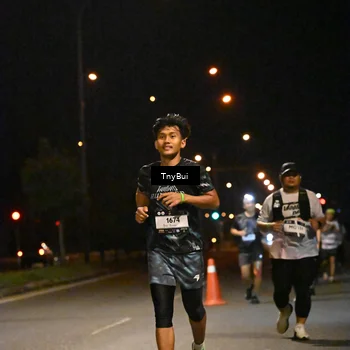 Runner Photo 7765007