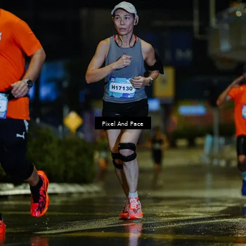 Runner Photo 7765016