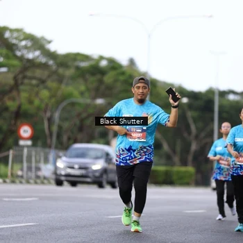 Runner Photo 7765029