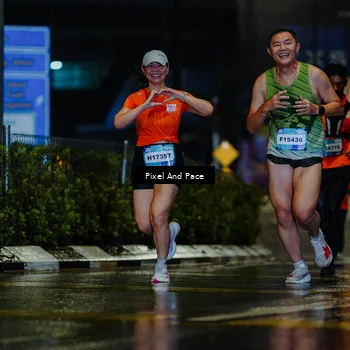 Runner Photo 7765035