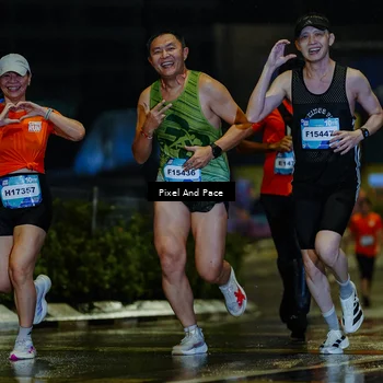 Runner Photo 7765049