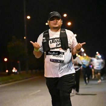Runner Photo 7765060